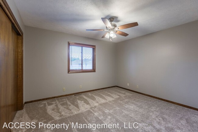 Building Photo - 3 br, 2 bath House - 12954 Browne Circle
