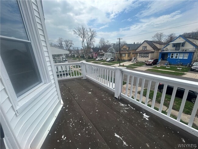 Building Photo - 411 Cambridge Ave