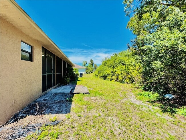 Building Photo - 17405 E Carnegie Cir