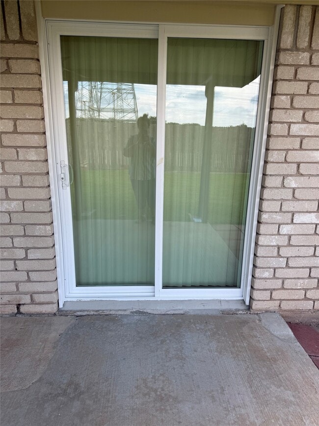 Building Photo - 3207 E Heatherock Cir