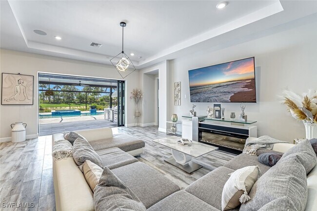 Building Photo - 15495 Rio Ponace Ct
