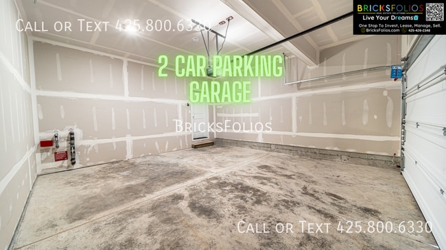 Building Photo - 4245 Pronghorn Pl