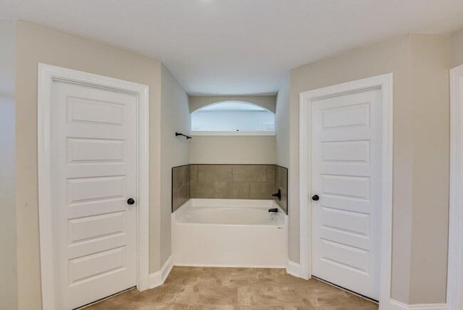 Building Photo - 3651 Kearsley St