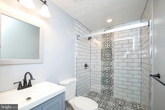 Building Photo - 3317 Hibiscus Ct