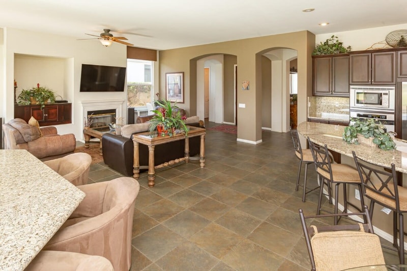 Building Photo - 57575 Seminole Dr