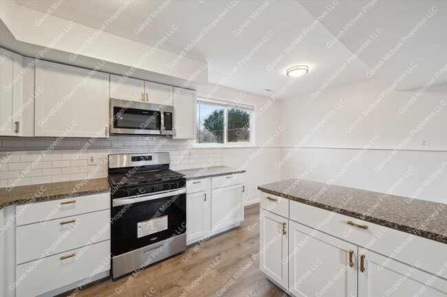 Building Photo - Fully Remodeled 4-Bedroom Home in Desirable Neighborhood in Pontiac for Rent!