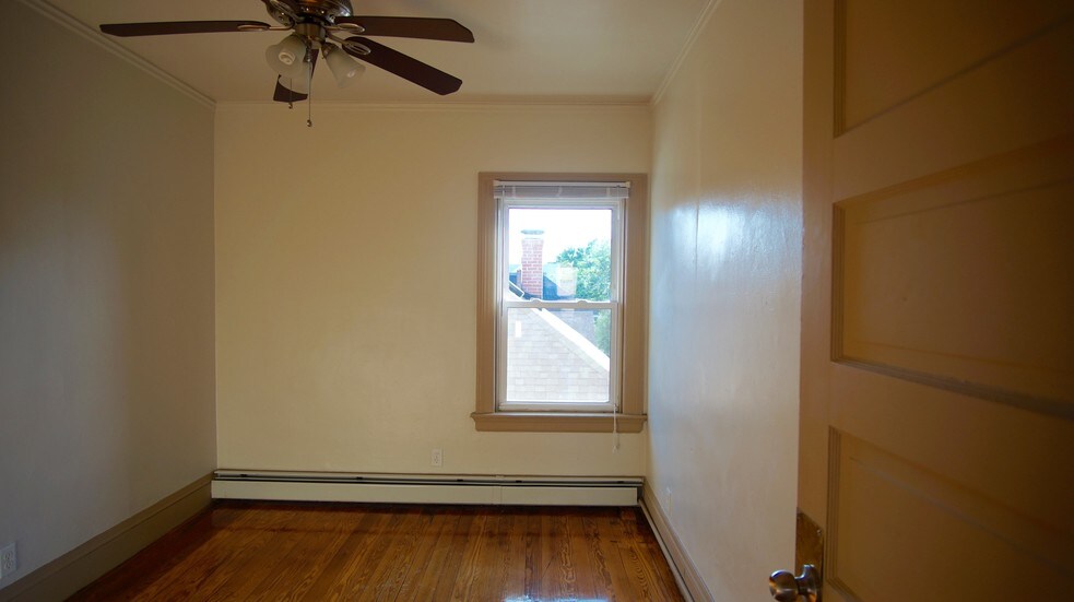 Building Photo - 47 Carolina Ave