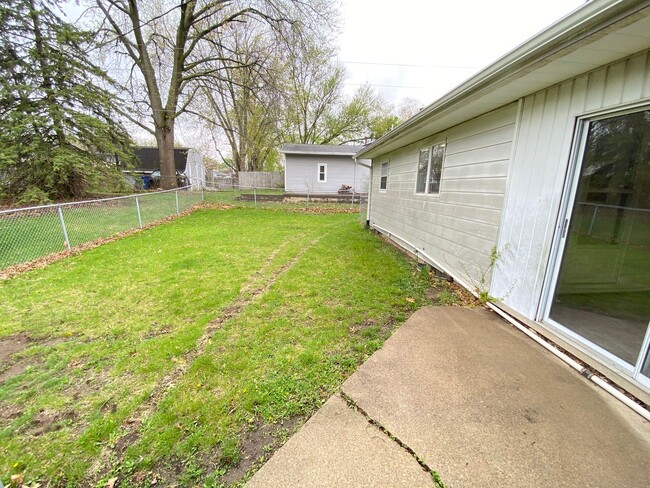 Building Photo - 1807 Upton Ave
