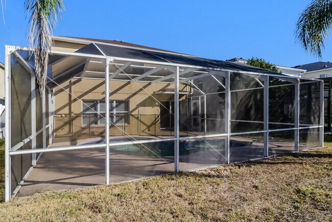 Building Photo - 19738 Timberbluff Dr