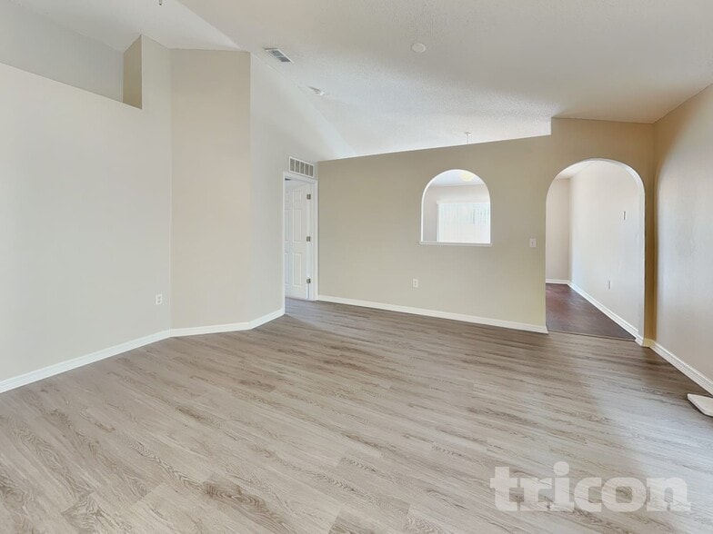 Building Photo - 13822 Gentle Woods Ave