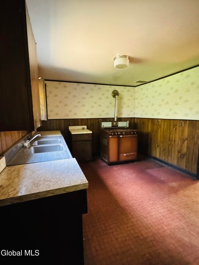 Building Photo - 2970 Salisbury Pl