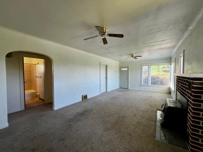 Building Photo - Non-Refundable & Security Deposit Total: $...