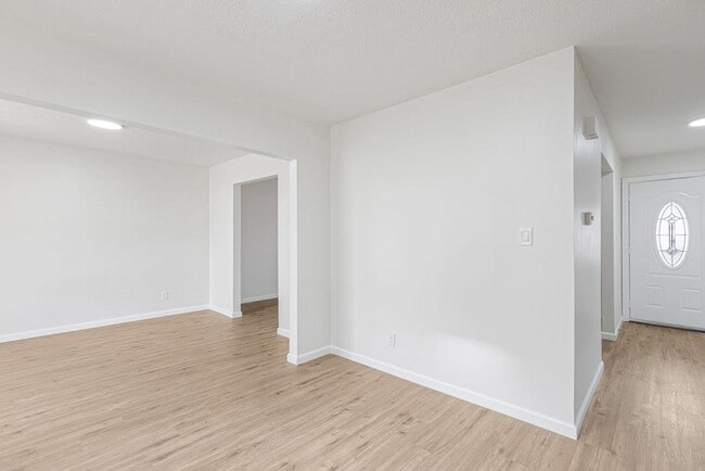 Building Photo - 2151 Trent Rd