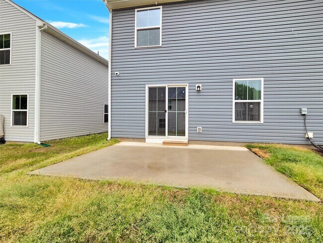 Building Photo - 3212 Coast Oak Rd