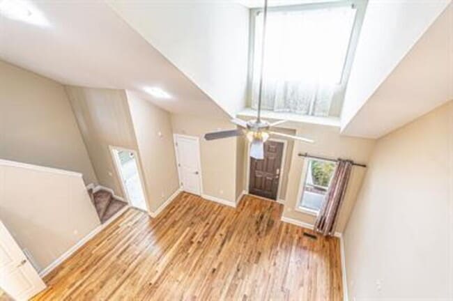Building Photo - 90 Cypress Cir