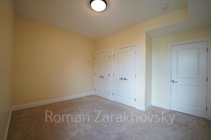 Building Photo - 315 Broadway