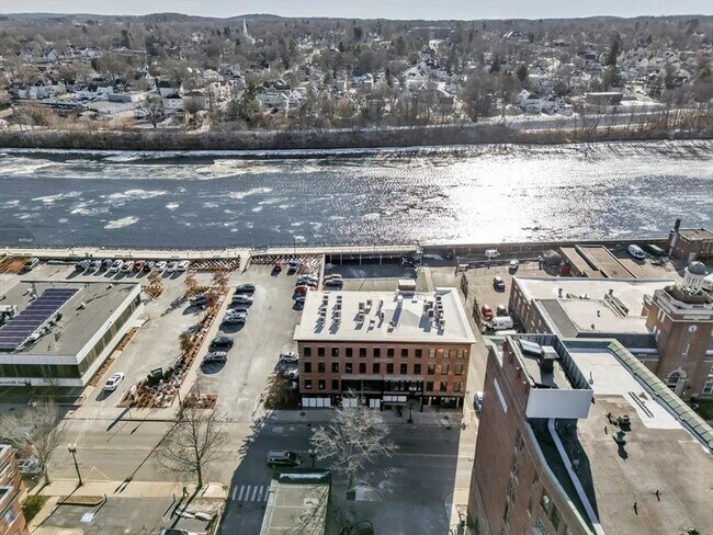 Building Photo - 200 Merrimack St