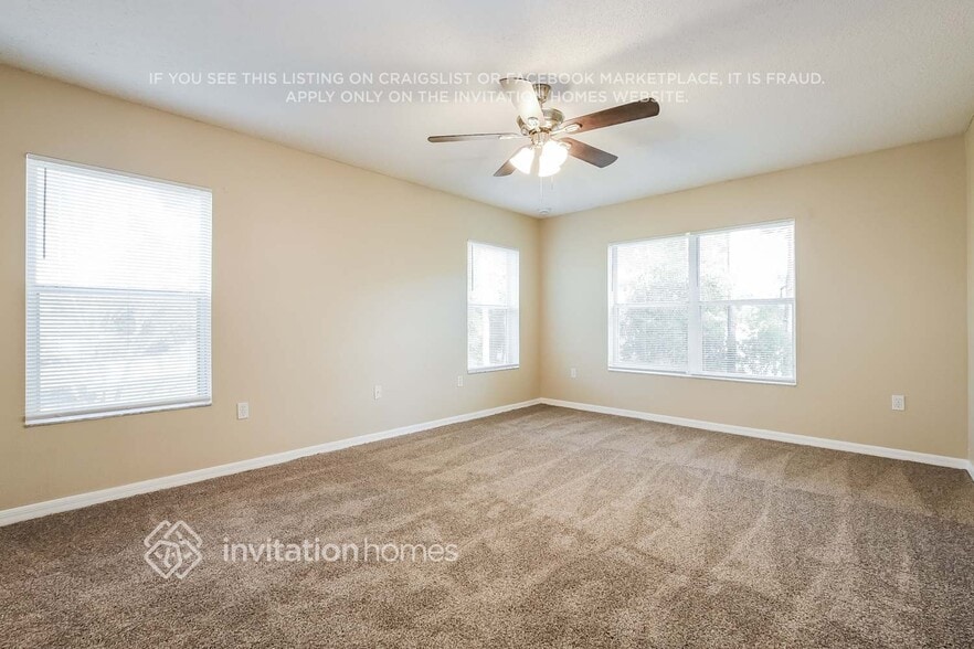 Building Photo - 2621 Fair Oaks Dr