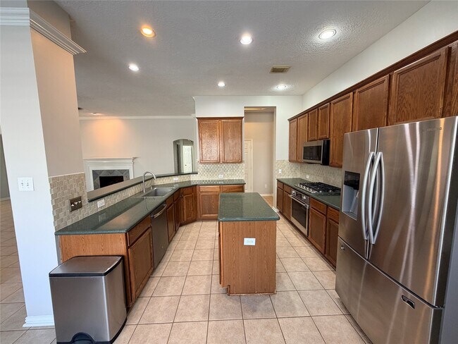 Building Photo - 1299 Ocean Manor Ln