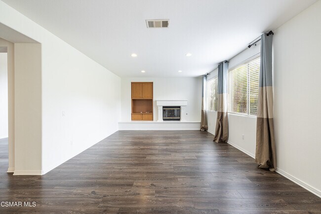 Building Photo - 5058 Via Camino