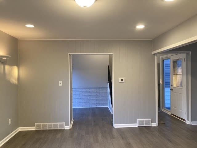 Building Photo - 9535 Terry St