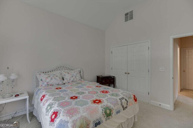 Building Photo - 6440 Deep Woods Ct