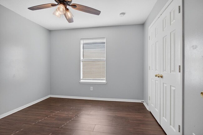 Building Photo - 6706 Portlick Dr