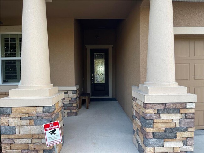 Building Photo - 12012 Whistling Wind Dr