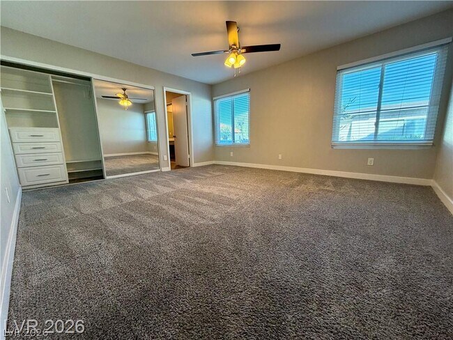 Building Photo - 3142 Espanol Dr