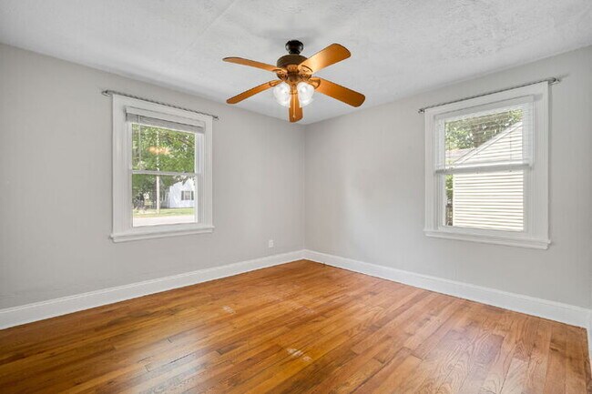 Building Photo - Charming 3-Bedroom, 1 Bath Home located in Sandston-$1750/Mo