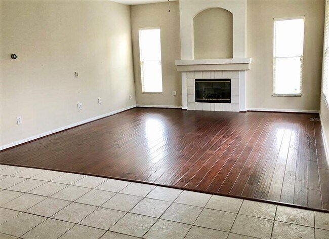 Building Photo - 12415 Seabrook Dr