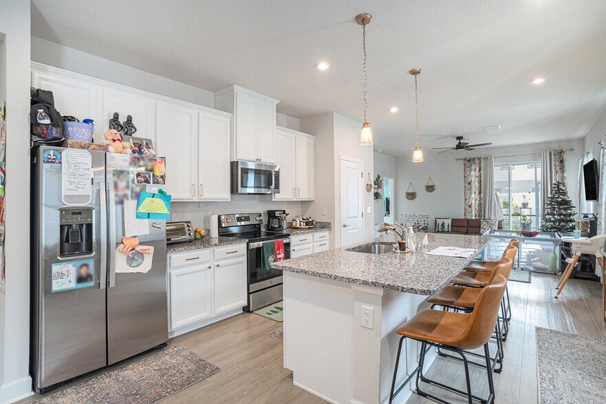 Building Photo - 19056 Heavenside Ct