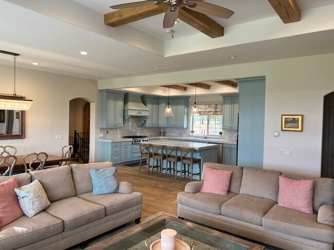 Building Photo - 129 S 700 E