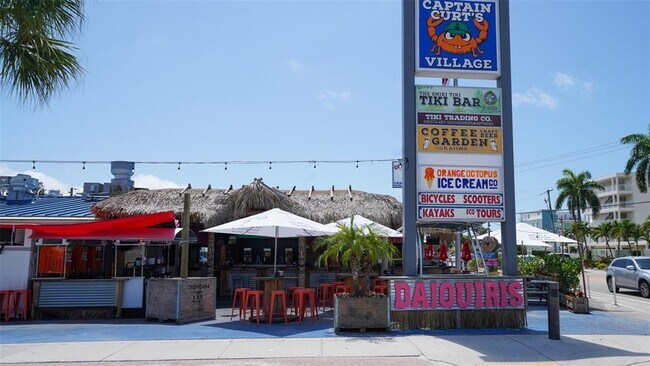 Building Photo - 131 Whispering Sands Cir