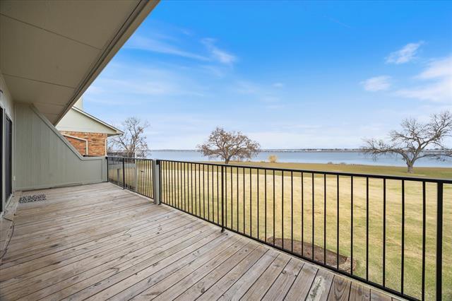 Building Photo - 1908 Signal Ridge Pl