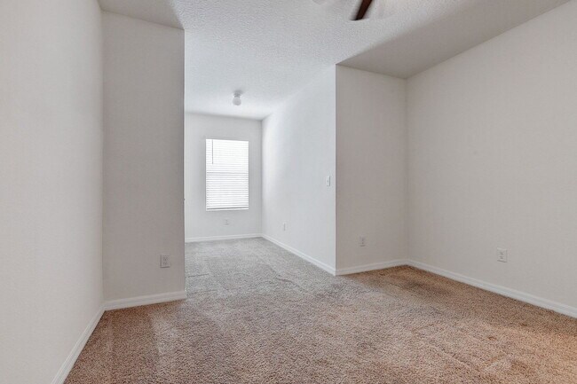 Building Photo - 1746 Hovenweep Rd