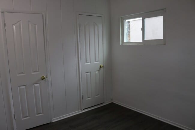 Building Photo - Beautifully Updated 3-Bedroom Home with Sp...