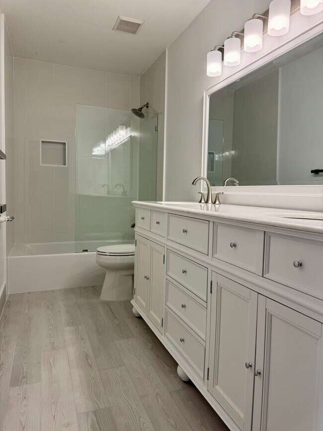 Building Photo - 11073 Harbour Springs Cir