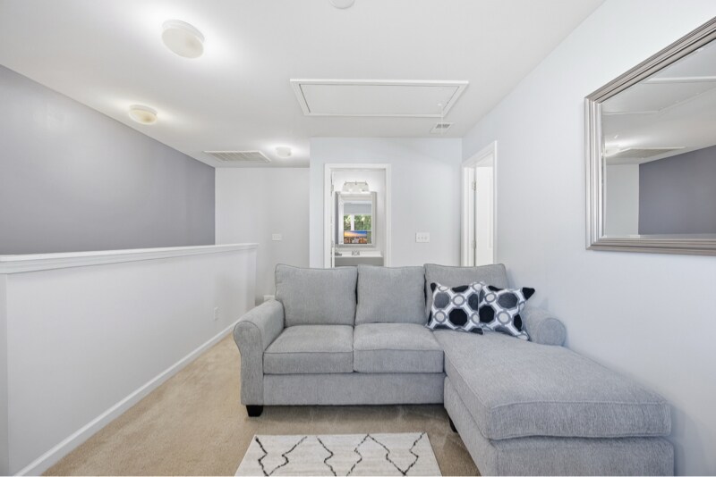 Building Photo - 173 Olde Towne Way