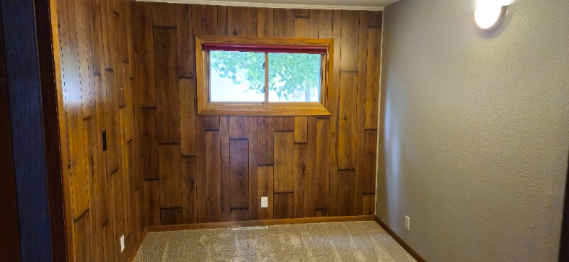 Building Photo - 1105 Eddy Ln