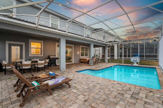 Building Photo - 1521 Flange Dr