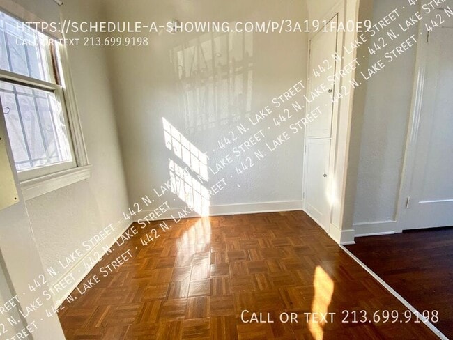 Building Photo - 442 N Lake St