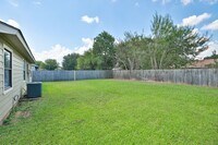 Building Photo - 24122 4 Sixes Ln