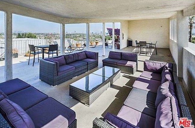 rooftop - 960 Larrabee St