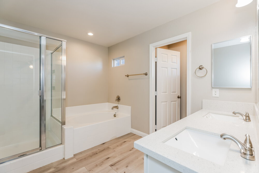 Building Photo - 8273 Oliver Twist Ln