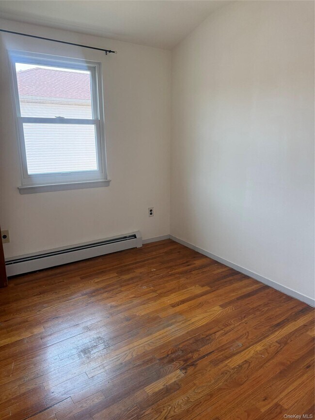 Building Photo - 144-87 176th St