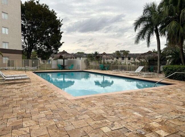 Building Photo - 15241 SW 80th St