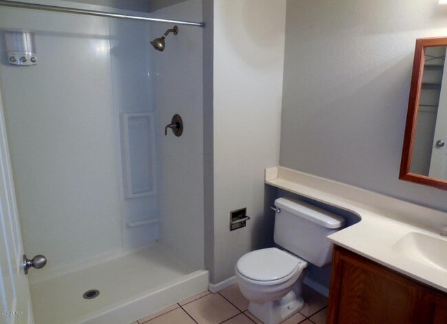 Building Photo - 127 E Danbury Rd