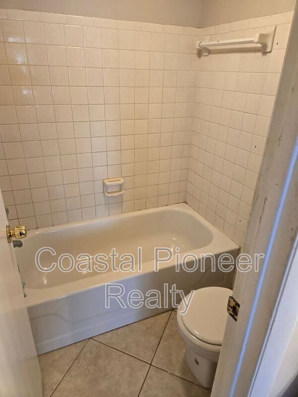 Building Photo - 7511 Pitch Pine Cir