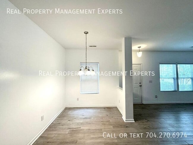 Building Photo - 9851 Hanberry Blvd